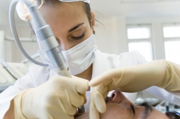 Your Cosmetic Dentist Can Fix Your Smile Affordably